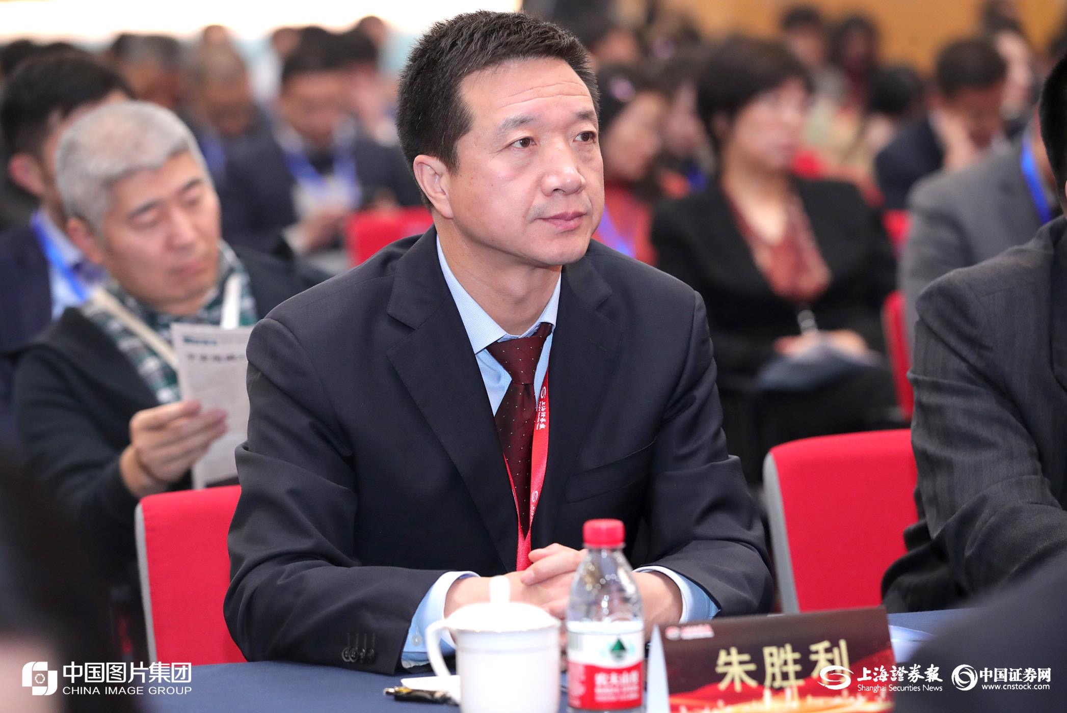 乐动官方端网页版-乐动（中国）
董事长朱胜利荣膺“金质量”卓越企业家奖